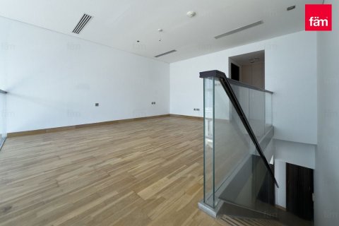 Apartment in Business Bay, Dubai 1 bedroom, 145 sq.m. № 134881 - photo 12