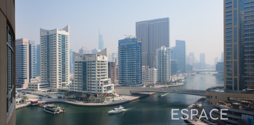 Appartement à Dubai Marina, Dubai, 2 chambres, 121 m², № 62327