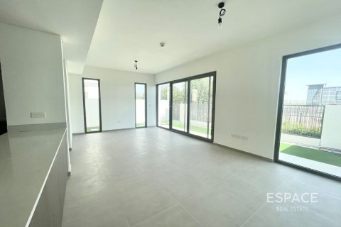 Townhouse in Tilal Al Ghaf, Dubai 4 bedrooms, 199 sq.m. № 62326 - photo 3