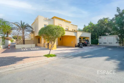 Villa in Springs 8, The Springs, Dubai 3 bedrooms, 209 sq.m. № 71020 - photo 20