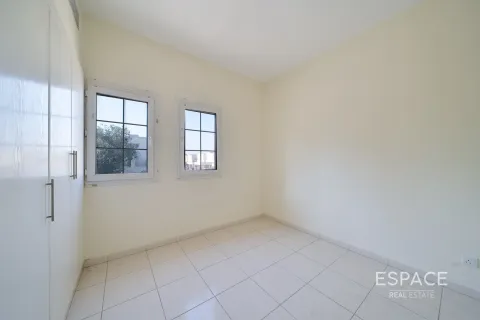 Villa in Springs 8, The Springs, Dubai 3 bedrooms, 209 sq.m. № 71020 - photo 14