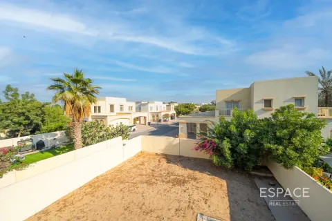 Villa in Springs 8, The Springs, Dubai 3 bedrooms, 209 sq.m. № 71020 - photo 18