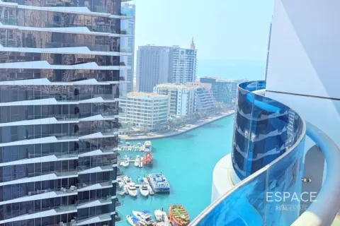 Apartment in Dubai Marina, Dubai 2 bedrooms, 122 sq.m. № 71025 - photo 2