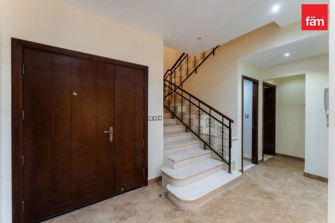 Townhouse in Dubai 4 bedrooms, 309.4 sq.m. № 93465 - photo 9