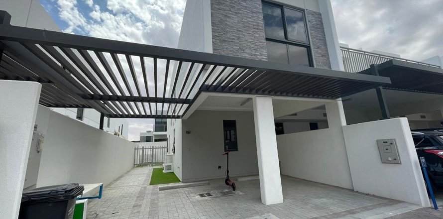 فيلا في دبي 3 غرف نوم, 174.8 م² رقم 93466