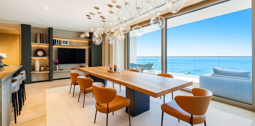 Appartement à Palm Jumeirah, Dubai, 2 chambres, 501.6 m², № 17024