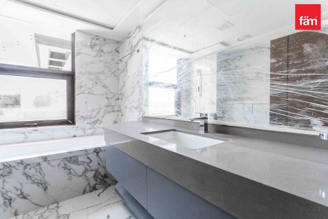 Villa à Dubai, 7 chambres, 938.3 m², № 58124 - photo 8