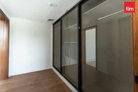 Villa à Dubai, 7 chambres, 938.3 m², № 58124 - photo 12