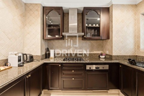 Apartamento en Downtown Dubai (Downtown Burj Dubai), Dubai, 1 dormitorio, 107.86 m², № 129817 - foto 11