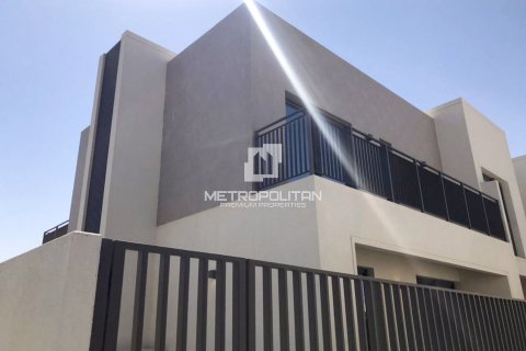 Adosado en EMAAR South, Dubai South (Dubai World Central), Dubai, 3 dormitorios, 172 m², № 74128 - foto 18