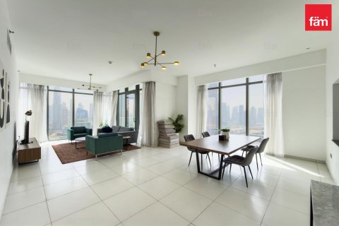 Apartment in Downtown Dubai (Downtown Burj Dubai), Dubai 3 bedrooms, 198.5 sq.m. № 94668 - photo 4