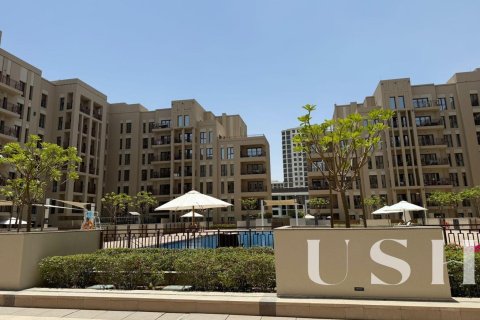 Appartement à Zahra Breeze Apartments, Town Square, Dubai, 3 chambres, 223 m², № 39127 - photo 2