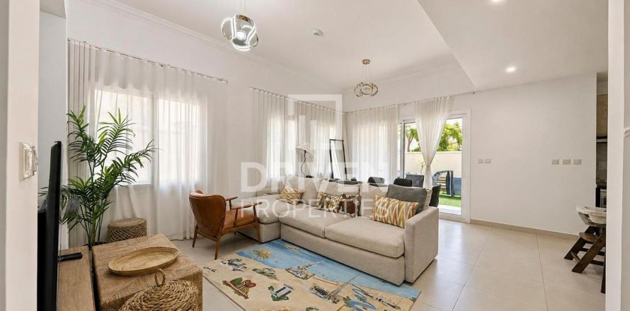Villa à Casa Viva, Serena, Dubai, 3 chambres, 259.85 m², № 140973