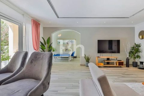 Adosado en Green Community, Dubai, 4 dormitorios, 372 m², № 24907 - foto 13