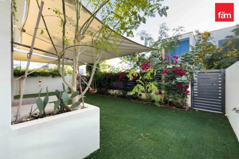 Villa à Dubai Hills Estate, Dubai, 4 chambres, 266.7 m², № 84786 - photo 3