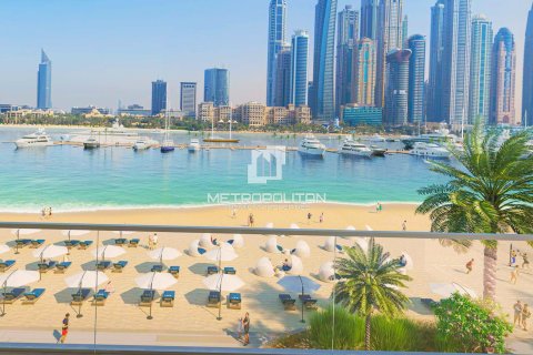 Apartment in EMAAR Beachfront, Dubai Harbour, Dubai 1 bedroom, 69 sq.m. № 14918 - photo 11