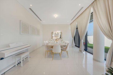 Villa à DAMAC Hills (Akoya by DAMAC), Dubai, 5 chambres, 484 m², № 14921 - photo 4