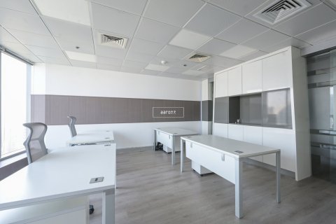 Office in Jumeirah Lake Towers, Dubai 88.7 sq.m. № 51023 - photo 8
