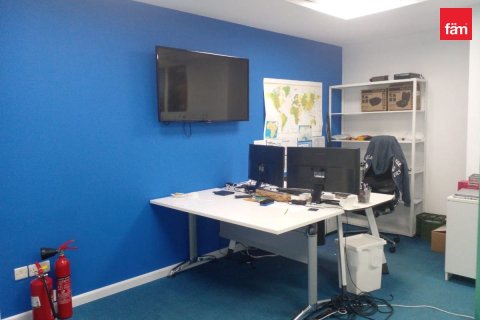 Bureau à Dubai, 157.4 m², № 12311 - photo 6