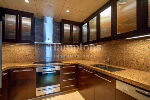 Appartement à Burj Khalifa, Dubai, 1 chambre, 101.81982994 m², № 94495 - photo 4