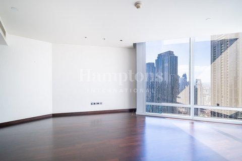 Appartement à Burj Khalifa, Dubai, 1 chambre, 101.81982994 m², № 94495 - photo 2