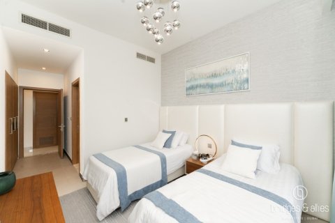 Villa in Dubai Hills Estate, Dubai 5 bedrooms, 573.8 sq.m. № 47256 - photo 11