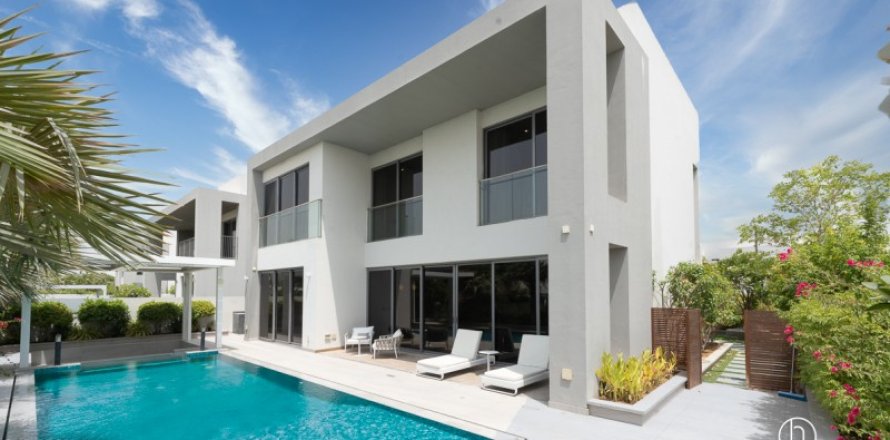 Villa in Dubai Hills Estate, Dubai 5 bedrooms, 573.8 sq.m. № 47256