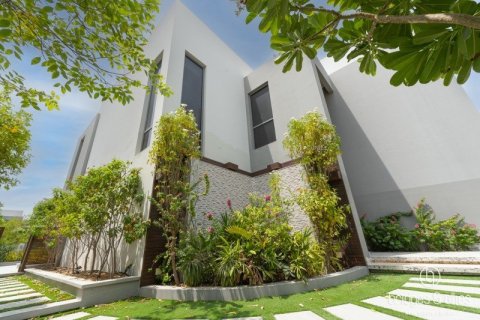 Villa in Dubai Hills Estate, Dubai 5 bedrooms, 573.8 sq.m. № 47256 - photo 27