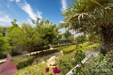 Villa in Dubai Hills Estate, Dubai 5 bedrooms, 573.8 sq.m. № 47256 - photo 26