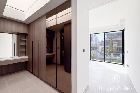 Villa en Dubai, 4 dormitorios, 316.9 m², № 47272 - foto 10