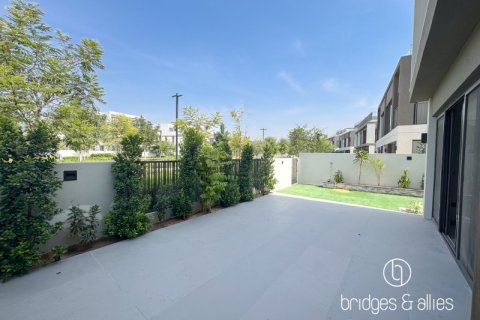 Villa en Dubai, 4 dormitorios, 316.9 m², № 47272 - foto 7