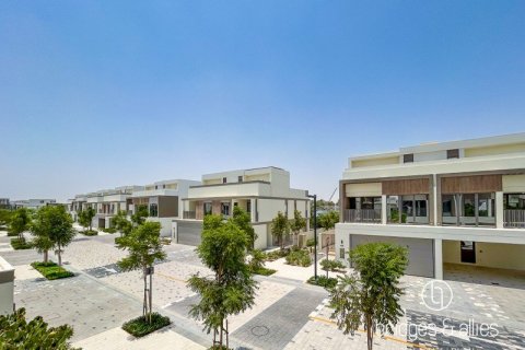 Villa en Dubai, 4 dormitorios, 316.9 m², № 47275 - foto 15
