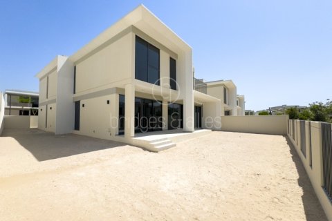 فيلا في دبي 5 غرف نوم , 415.9 م² رقم 47273 - صورة 1