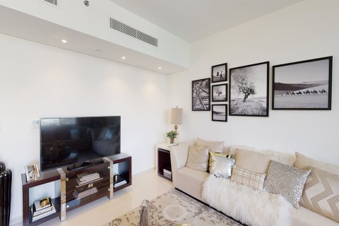 Купить квартиру в Дубае: 2 комнаты, 173м², № 30003 - фото 1
