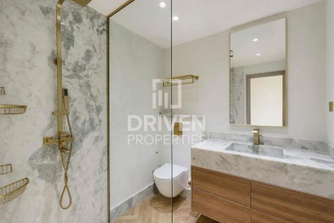 Apartment in Downtown Dubai (Downtown Burj Dubai), Dubai 2 bedrooms, 140.1 sq.m. № 143149 - photo 14