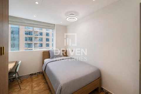 Apartment in Downtown Dubai (Downtown Burj Dubai), Dubai 2 bedrooms, 140.1 sq.m. № 143149 - photo 8