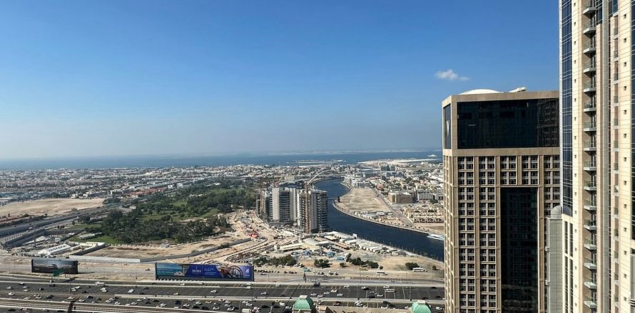 Apartamento en Business Bay, Dubai, 2 dormitorios, 140.4 m², № 47710