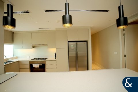 Apartment in Downtown Dubai (Downtown Burj Dubai), Dubai 4 bedrooms, 261 sq.m. № 76533 - photo 19