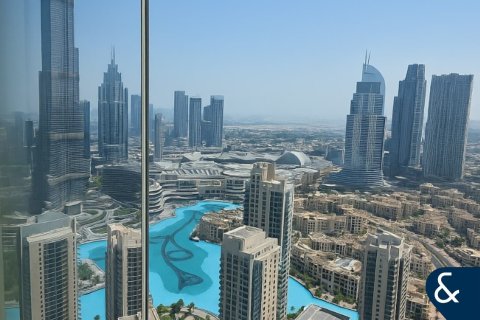 Apartment in Downtown Dubai (Downtown Burj Dubai), Dubai 4 bedrooms, 261 sq.m. № 76533 - photo 1