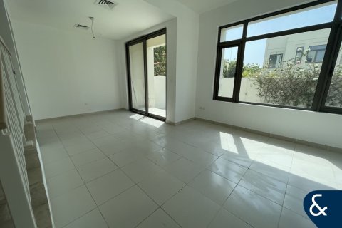 Villa in Mira Oasis, Reem, Dubai 3 bedrooms, 327 sq.m. № 76529 - photo 2