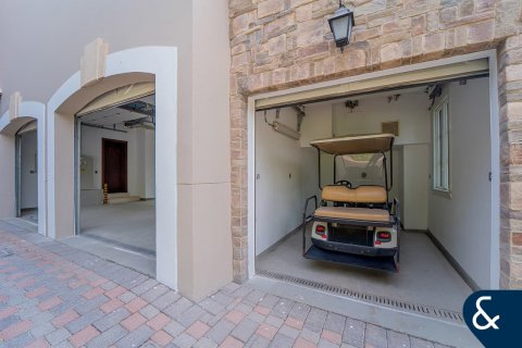 Villa in Fire, Jumeirah Golf Estates, Dubai 5 bedrooms, 557 sq.m. № 76534 - photo 30