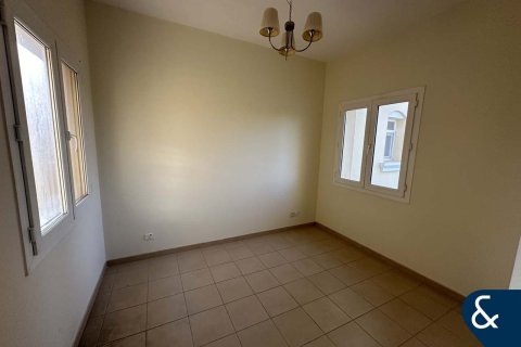 Villa in Arabian Ranches, Dubai 3 bedrooms, 206 sq.m. № 76532 - photo 5