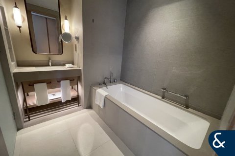 Apartment in Downtown Dubai (Downtown Burj Dubai), Dubai 2 bedrooms, 113 sq.m. № 76531 - photo 17