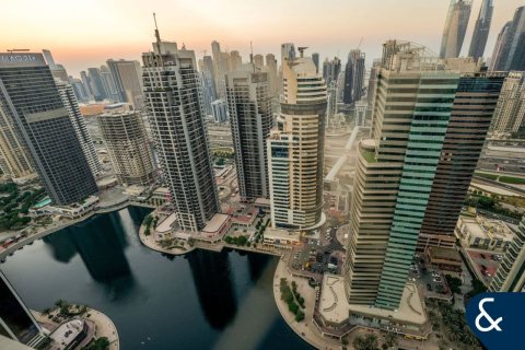 Apartment in Jumeirah Lake Towers, Dubai 4 bedrooms, 573 sq.m. № 76515 - photo 16