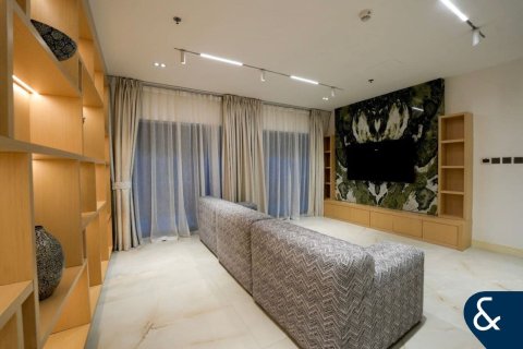 Apartment in Jumeirah Lake Towers, Dubai 4 bedrooms, 573 sq.m. № 76515 - photo 21