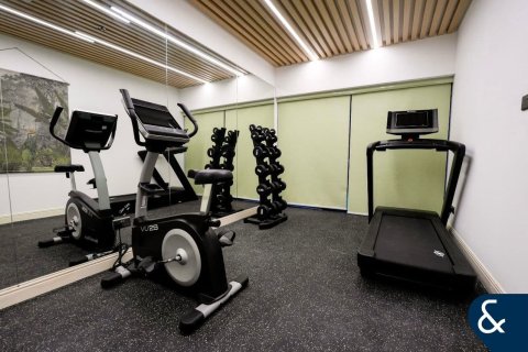 Apartment in Jumeirah Lake Towers, Dubai 4 bedrooms, 573 sq.m. № 76515 - photo 24