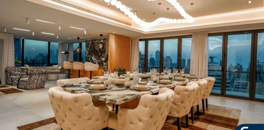 Apartamento en Jumeirah Lake Towers, Dubai, 4 dormitorios, 573 m², № 76515