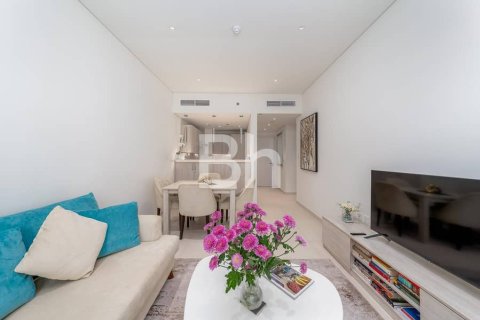 Снять в аренду квартиру в Пальме Джумейре, Дубай: 2 спальни, 103м², № 56785 - фото 17