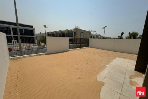 Villa in Al Furjan, Dubai 4 bedrooms, 358.9 sq.m. № 50530 - photo 19