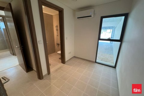 Villa in Al Furjan, Dubai 4 bedrooms, 358.9 sq.m. № 50530 - photo 15